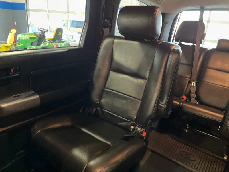 2022 Toyota SEQUOIA 4X4 TRD Sport