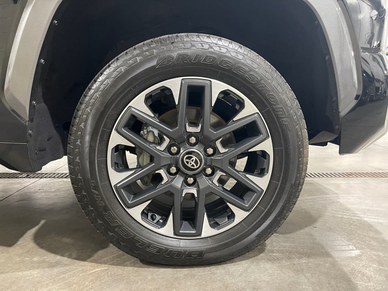 2025 Toyota Tundra i-FORCE MAX Limited Hybrid