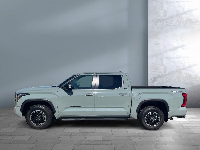 2025 Toyota TUNDRA 4X4 SR5