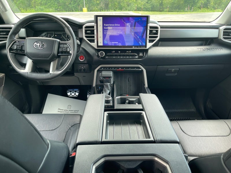 2024 Toyota TUNDRA 4X4 SR5