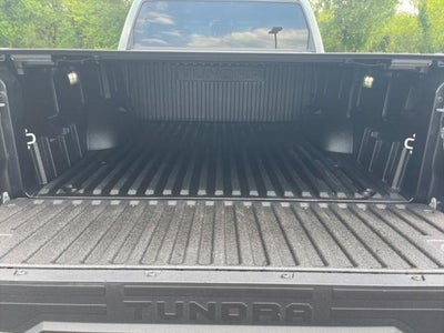 2024 Toyota TUNDRA 4X4 SR5