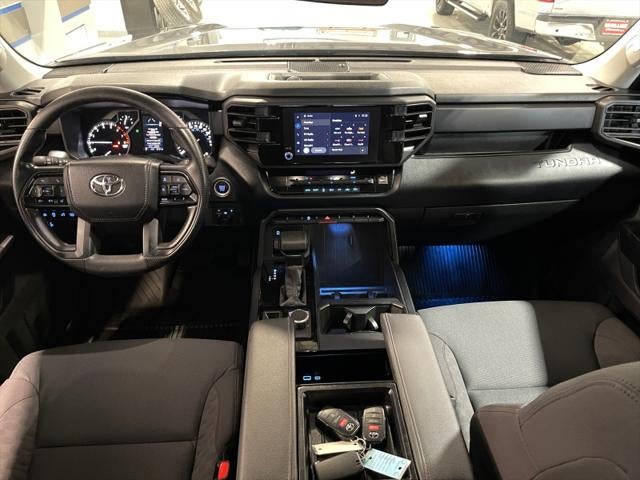 2024 Toyota TUNDRA 4X4 SR5