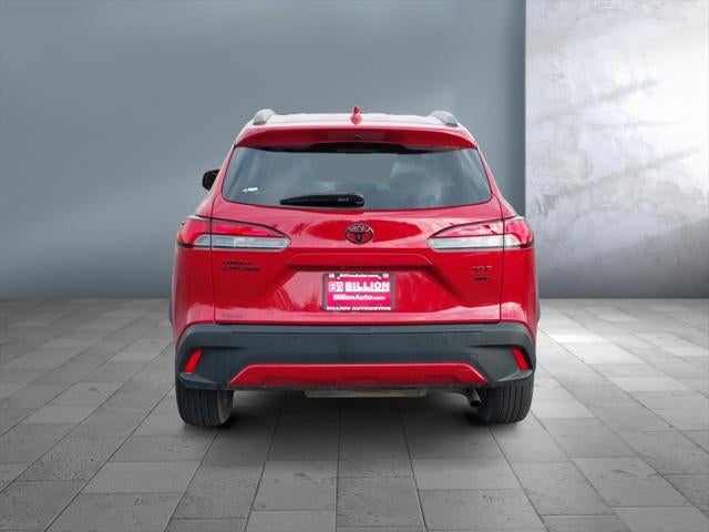 2022 Toyota Corolla Cross XLE