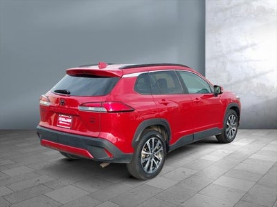2022 Toyota Corolla Cross XLE