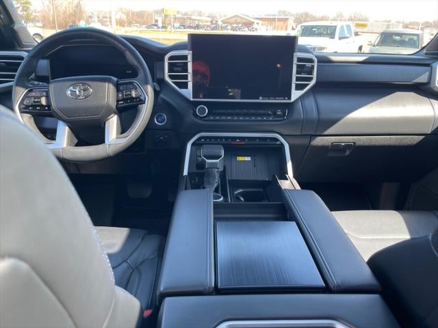 2024 Toyota SEQUOIA 4WD Platinum