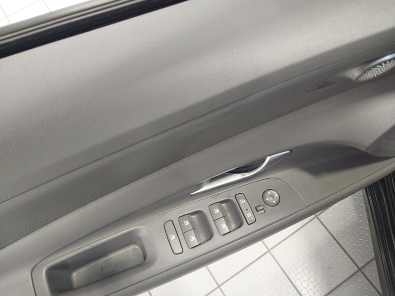 2023 Hyundai Elantra Blue