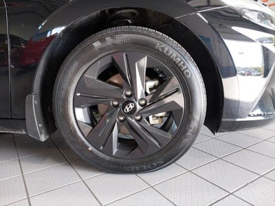 2023 Hyundai Elantra Blue