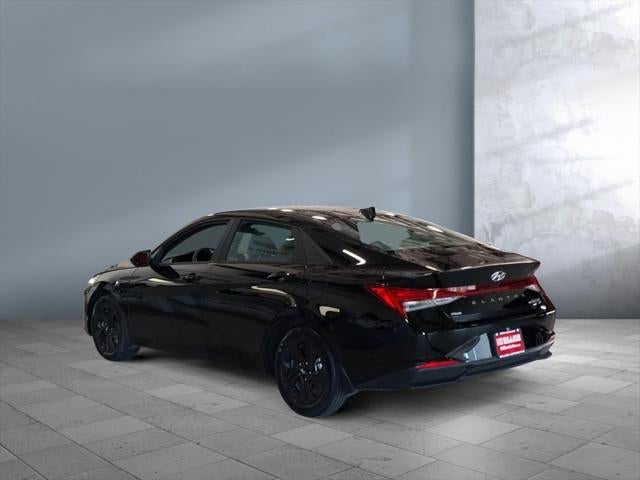 2023 Hyundai Elantra Blue