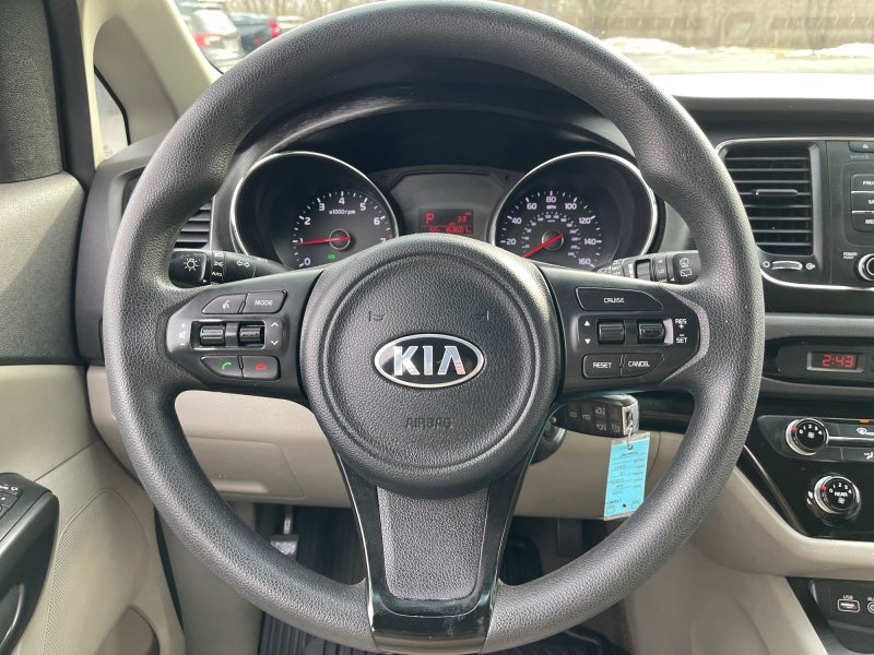 2016 Kia Sedona LX