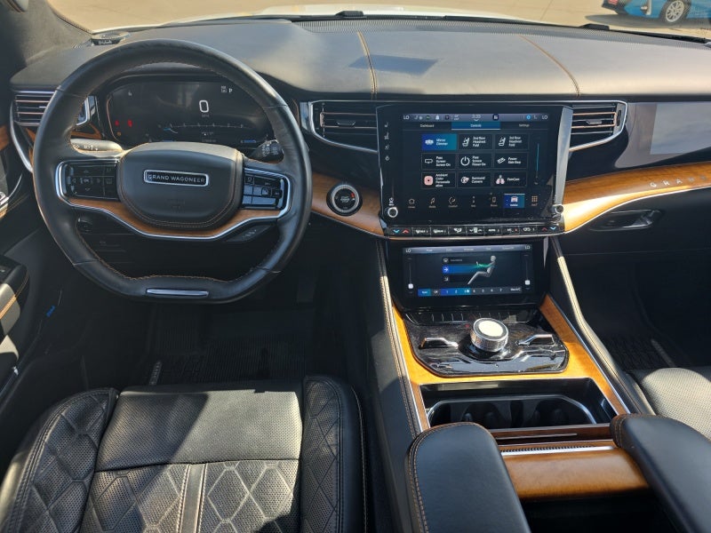 2022 Jeep Grand Wagoneer Series III
