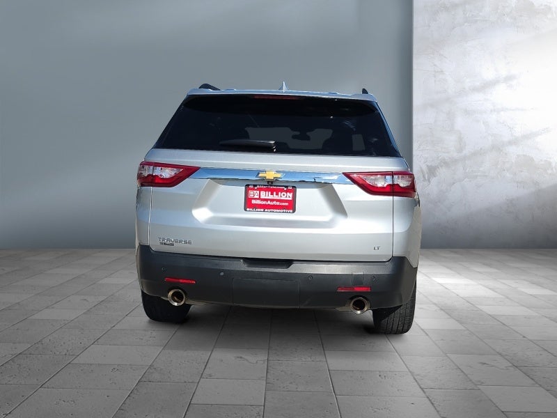 2021 Chevrolet Traverse LT Leather