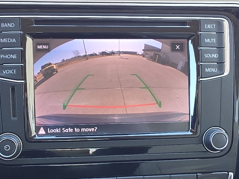 2017 Volkswagen Passat R-Line w/Comfort Pkg