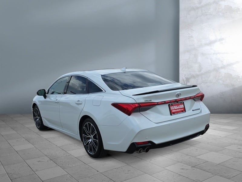 2022 Toyota Avalon Touring