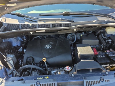 2018 Toyota Sienna XLE