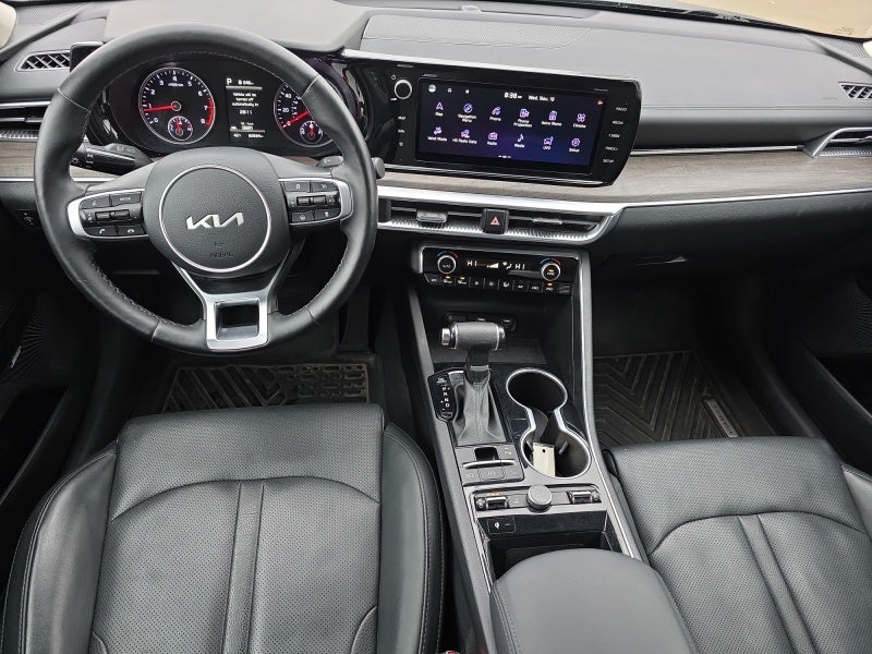 2022 Kia K5 EX