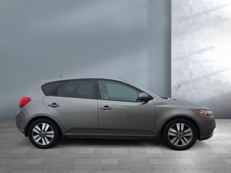 2013 Kia Forte 5-Door EX