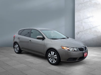 2013 Kia Forte 5-Door EX
