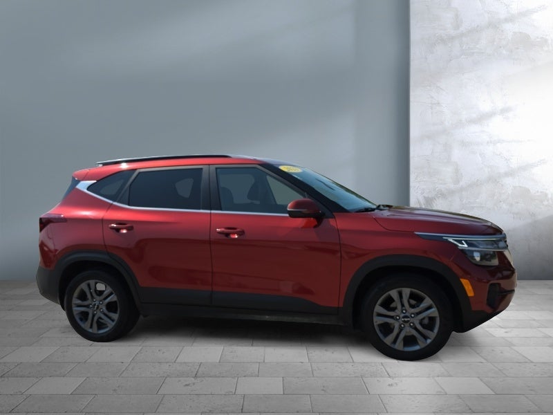2023 Kia Seltos S
