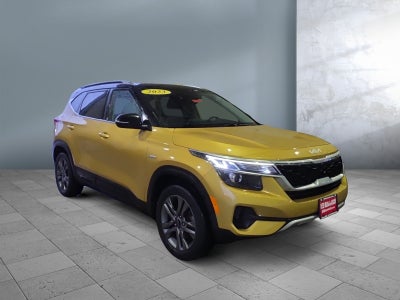 2023 Kia Seltos S