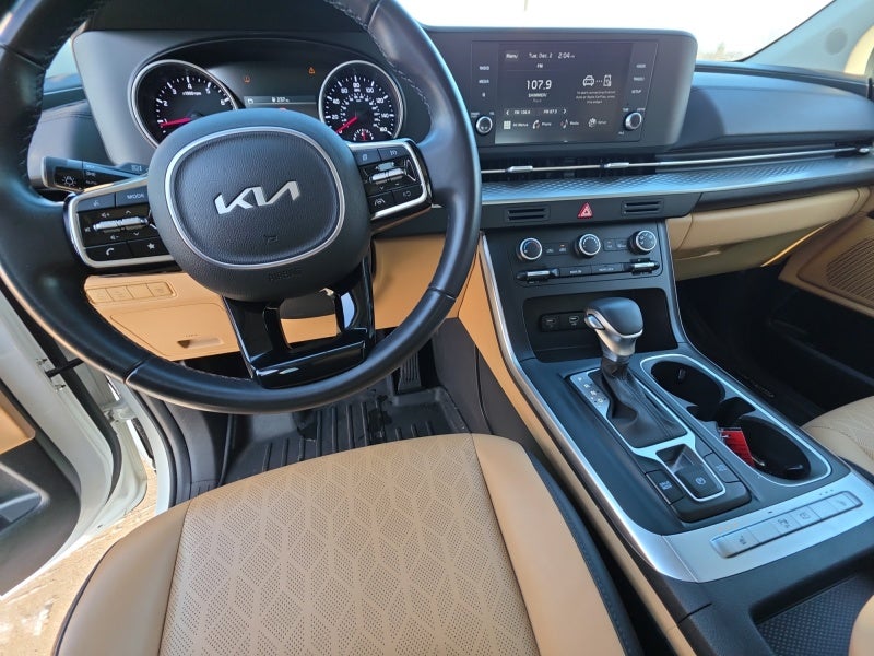 2024 Kia Carnival LX