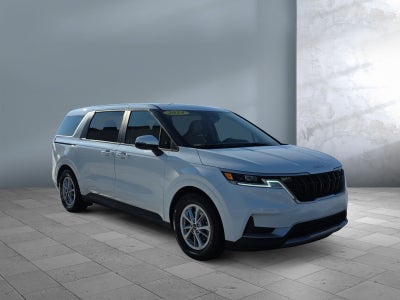 2024 Kia Carnival LX