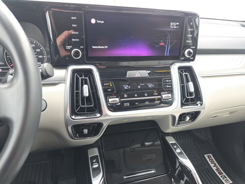 2022 Kia Sorento Plug-In Hybrid SX