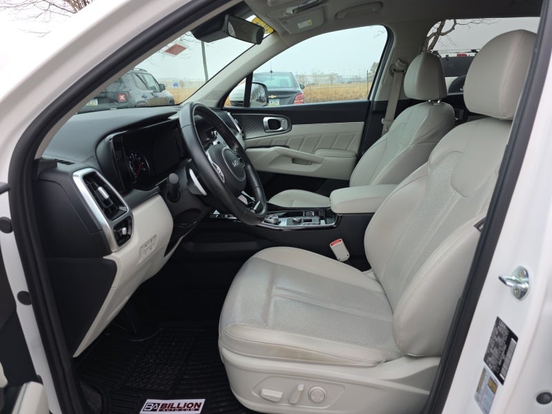 2022 Kia Sorento Plug-In Hybrid SX