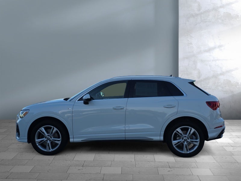 2020 Audi Q3 S line Premium Plus