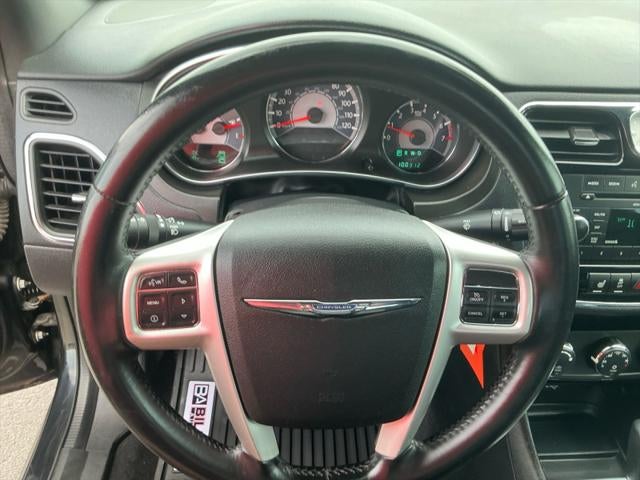 2014 Chrysler 200 Limited