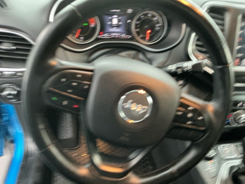 2020 Jeep Cherokee Trailhawk