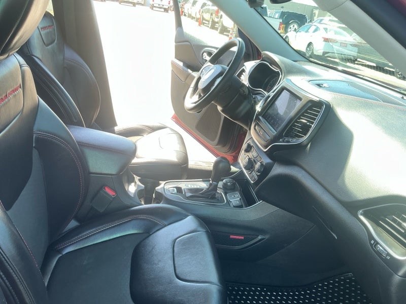 2020 Jeep Cherokee Trailhawk