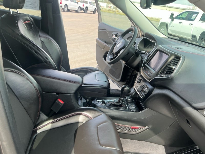 2022 Jeep Cherokee Trailhawk