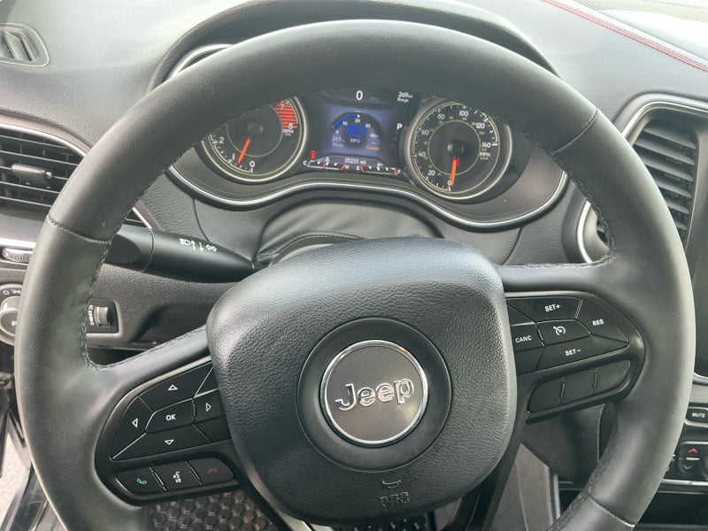 2022 Jeep Cherokee Trailhawk