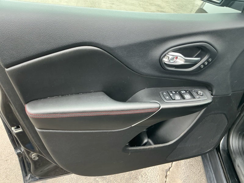 2019 Jeep Cherokee Trailhawk Elite