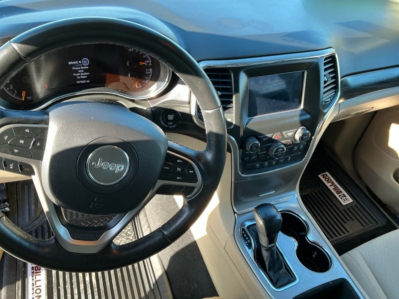 2020 Jeep Grand Cherokee Laredo E