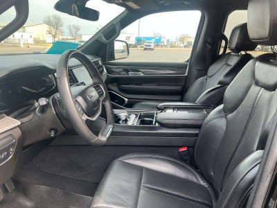 2022 Jeep Wagoneer Series III