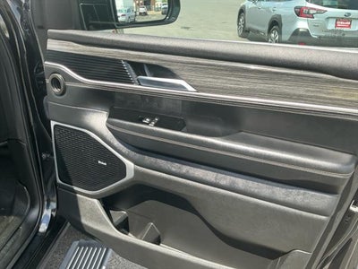 2022 Jeep Wagoneer Series III