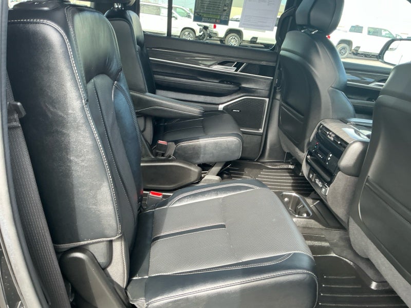2022 Jeep Wagoneer Series III