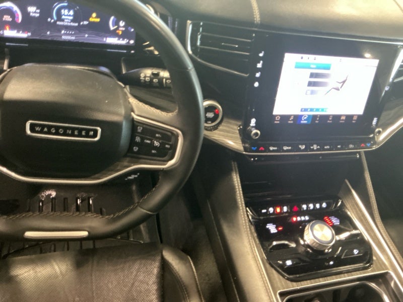 2022 Jeep Wagoneer Series III