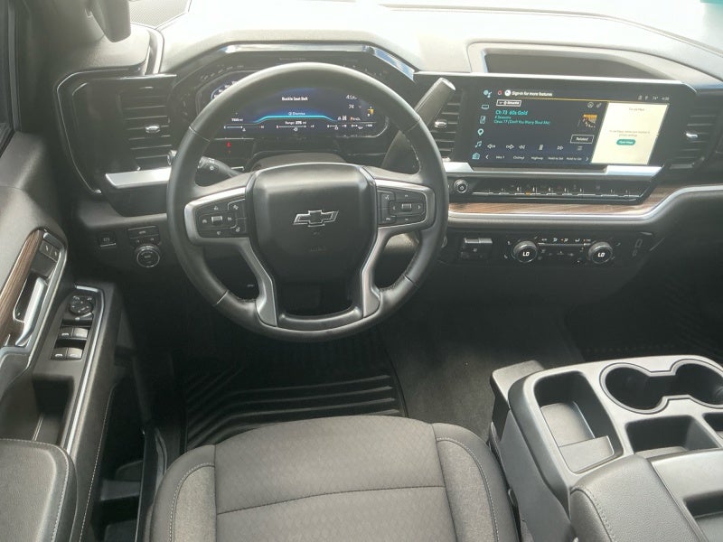 2025 Chevrolet Silverado RST