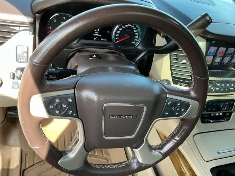 2017 GMC Yukon XL Denali