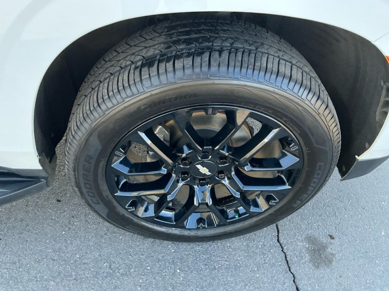 2022 Chevrolet Suburban RST