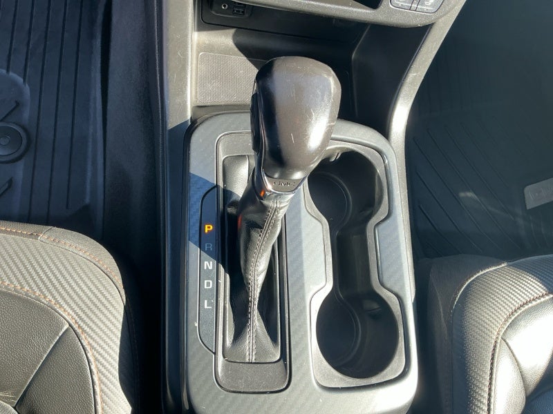 2022 GMC Canyon 4WD AT4 w/Leather