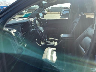 2022 GMC Canyon 4WD AT4 w/Leather
