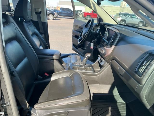 2022 GMC Canyon 4WD AT4 w/Leather