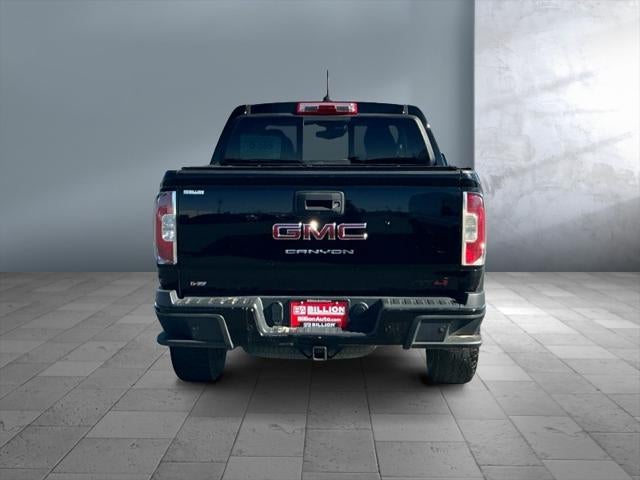 2022 GMC Canyon 4WD AT4 w/Leather