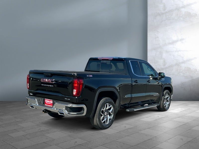 2023 GMC Sierra 1500 SLE