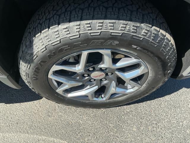 2023 GMC Sierra SLE