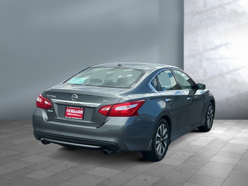 2017 Nissan Altima SV