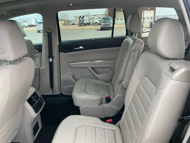 2021 Volkswagen Atlas 3.6L V6 SEL Premium